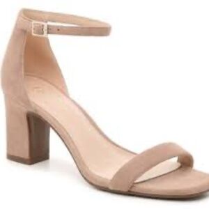 Essex Lane EL-SARIA Block heel Suede Sandal
